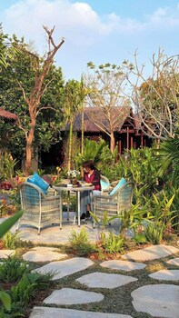 la lua resort ninh binh
