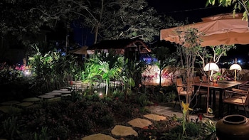 la lua resort ninh binh