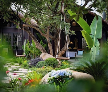 la lua resort ninh binh
