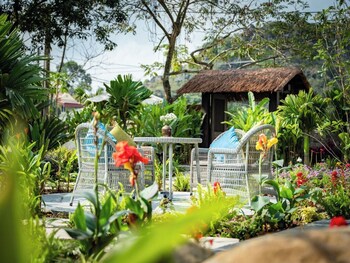 la lua resort ninh binh