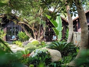 la lua resort ninh binh