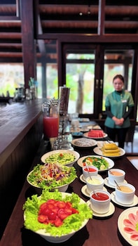 la lua resort ninh binh