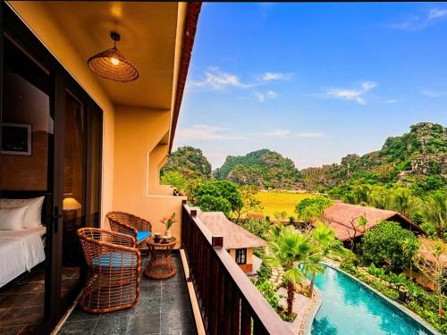 la lua resort ninh binh