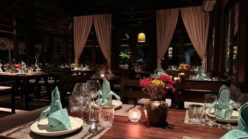 la lua resort ninh binh