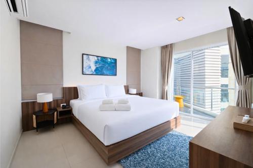 aqua maya phuket