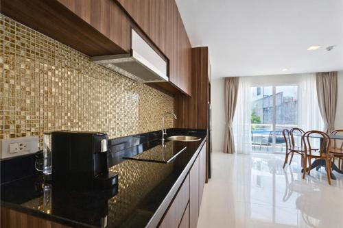 aqua maya phuket