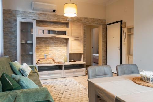 Emilia Suite Home,,3 star