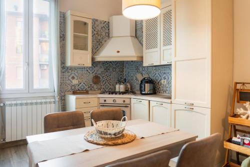 emilia suite home