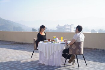 sunrise dreamworld resort
