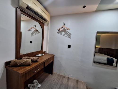 portola tiara hotel meulaboh