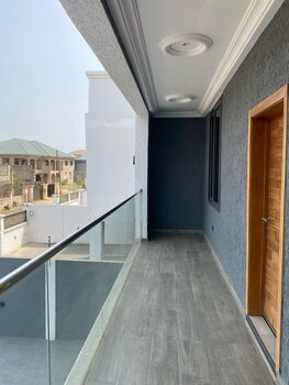 Fransons Homes,,3 star