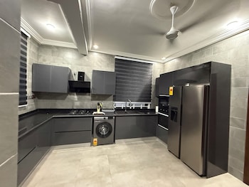 Fransons Homes,,3 star