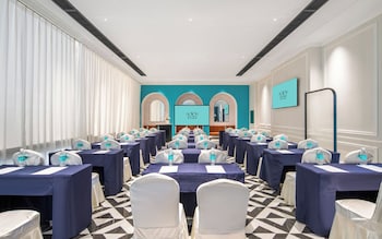 xana hotel guilin wuyue square branch