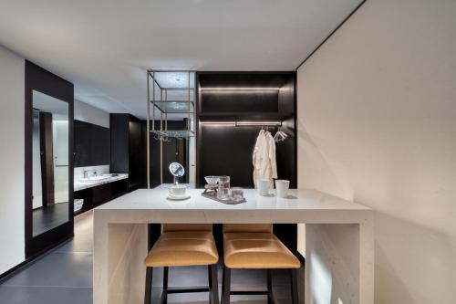 prin hotel