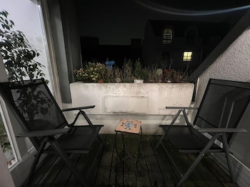 Cozy Room With Balcony Near Rennweg,,3 star