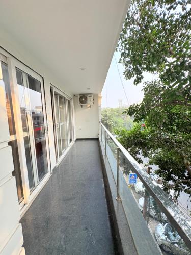 the nuvon residency cr park