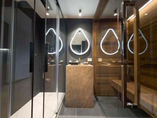 luxury mountain suites
