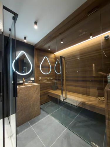 luxury mountain suites
