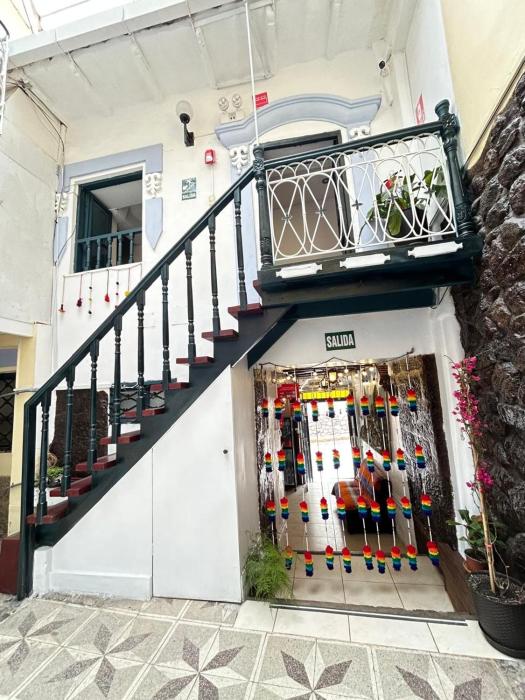 palace diaz inn