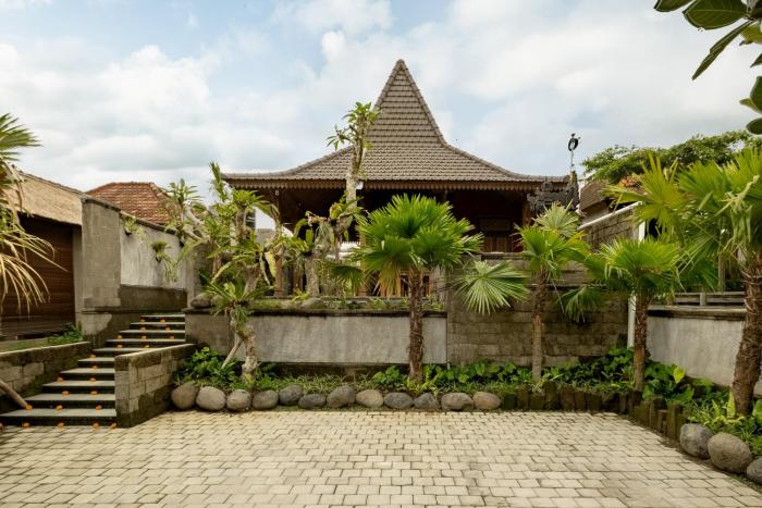 agrapana ubud villa