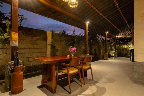 agrapana ubud villa