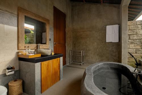 agrapana ubud villa