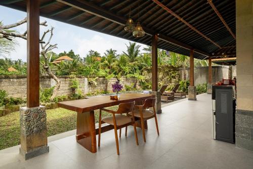 agrapana ubud villa