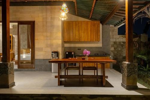 agrapana ubud villa