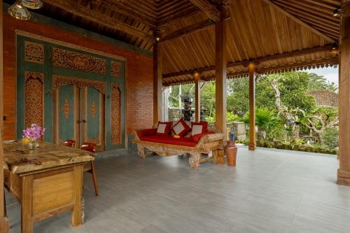 agrapana ubud villa
