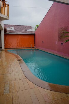 touchwood bliss resort igatpuri