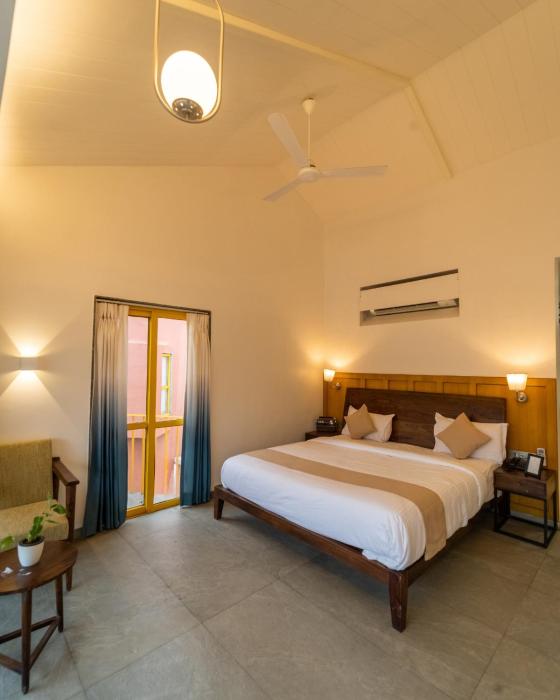 touchwood bliss resort igatpuri