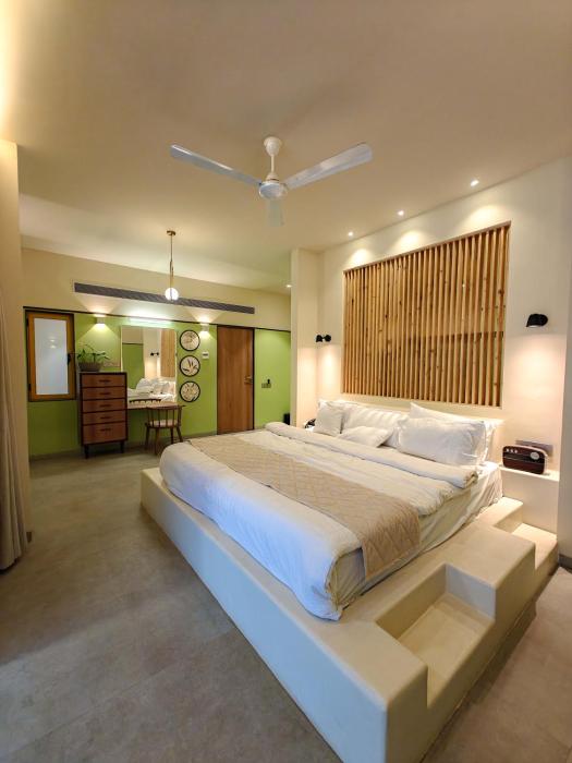 touchwood bliss resort igatpuri