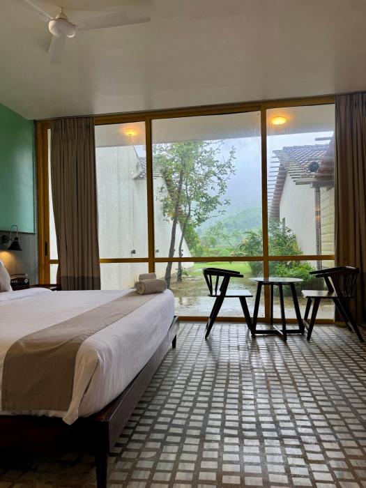 touchwood bliss resort igatpuri