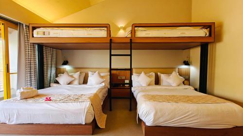touchwood bliss resort igatpuri