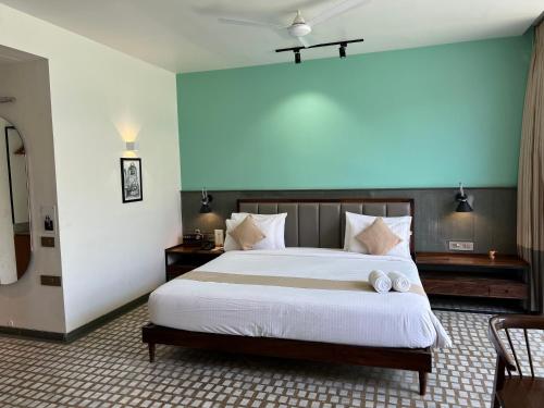touchwood bliss resort igatpuri