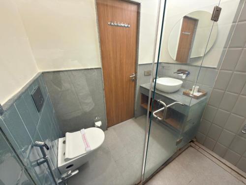 touchwood bliss resort igatpuri