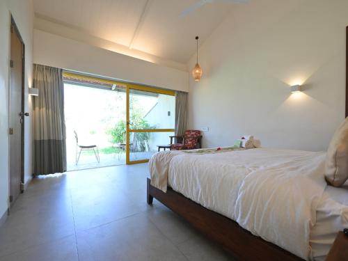 touchwood bliss resort igatpuri
