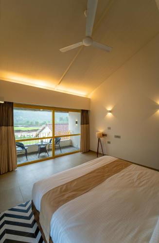 touchwood bliss resort igatpuri