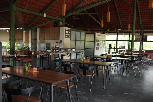 touchwood bliss resort igatpuri
