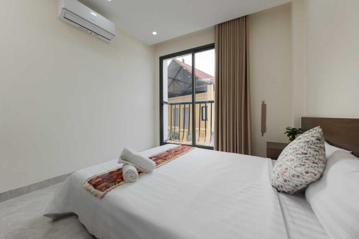 townhouse oak west lake apartment