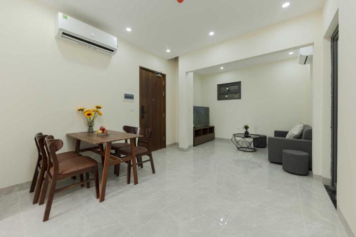 townhouse oak west lake apartment