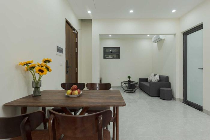 townhouse oak west lake apartment
