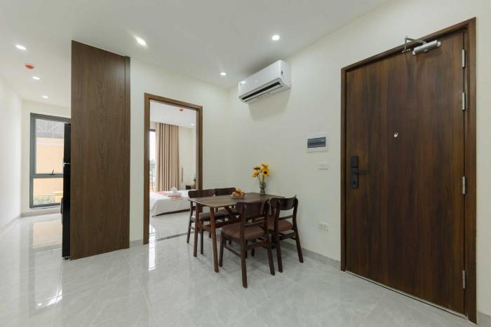 townhouse oak west lake apartment