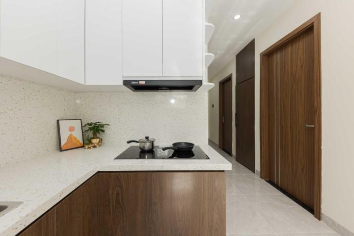 townhouse oak west lake apartment