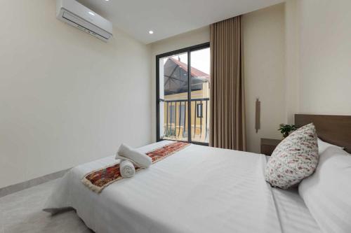 townhouse oak west lake apartment