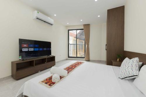 townhouse oak west lake apartment