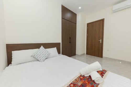 townhouse oak west lake apartment