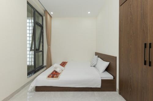 townhouse oak west lake apartment