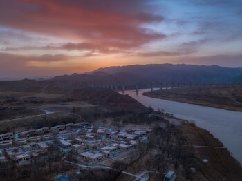 lostvilla zhongwei yellow river