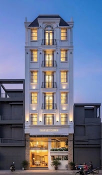 bailey hotel hue